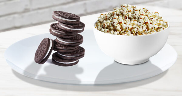COOKIES AND CREAM